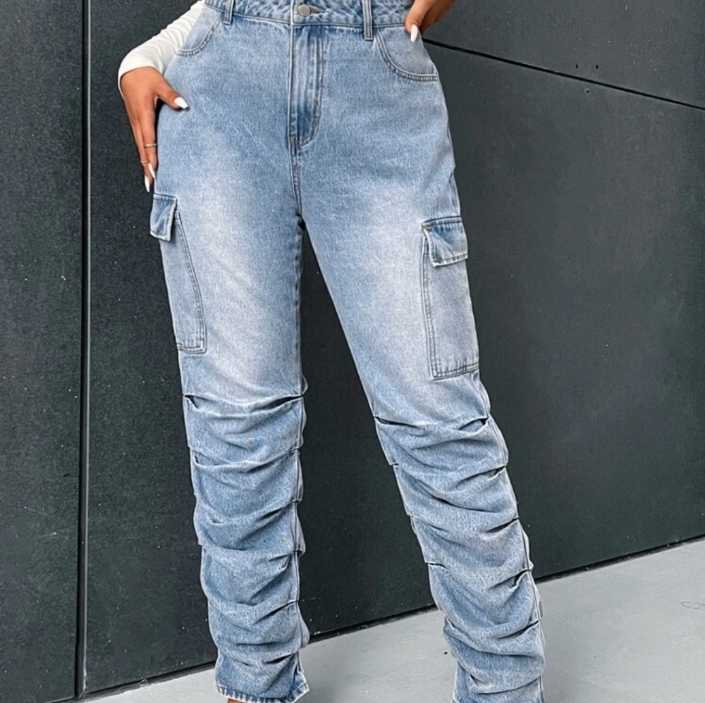 Ruched Side Stacked Cargo Jeans